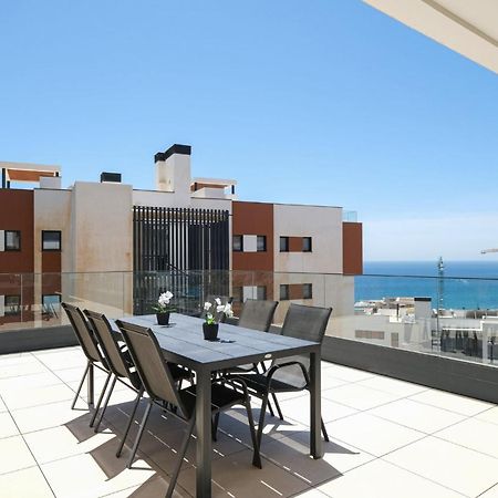 Modern Apartment-Sea View Фуэнхирола Экстерьер фото