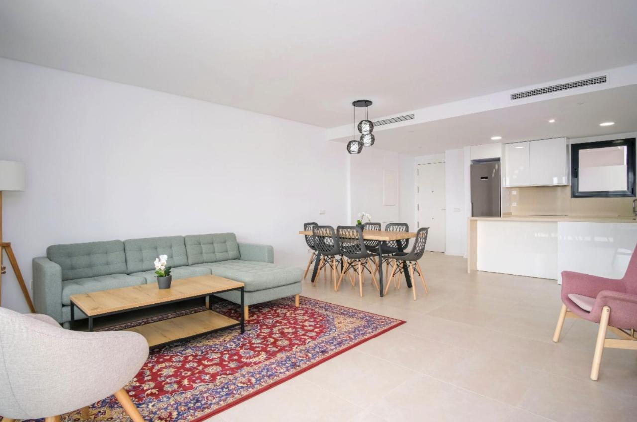 Modern Apartment-Sea View Фуэнхирола Экстерьер фото