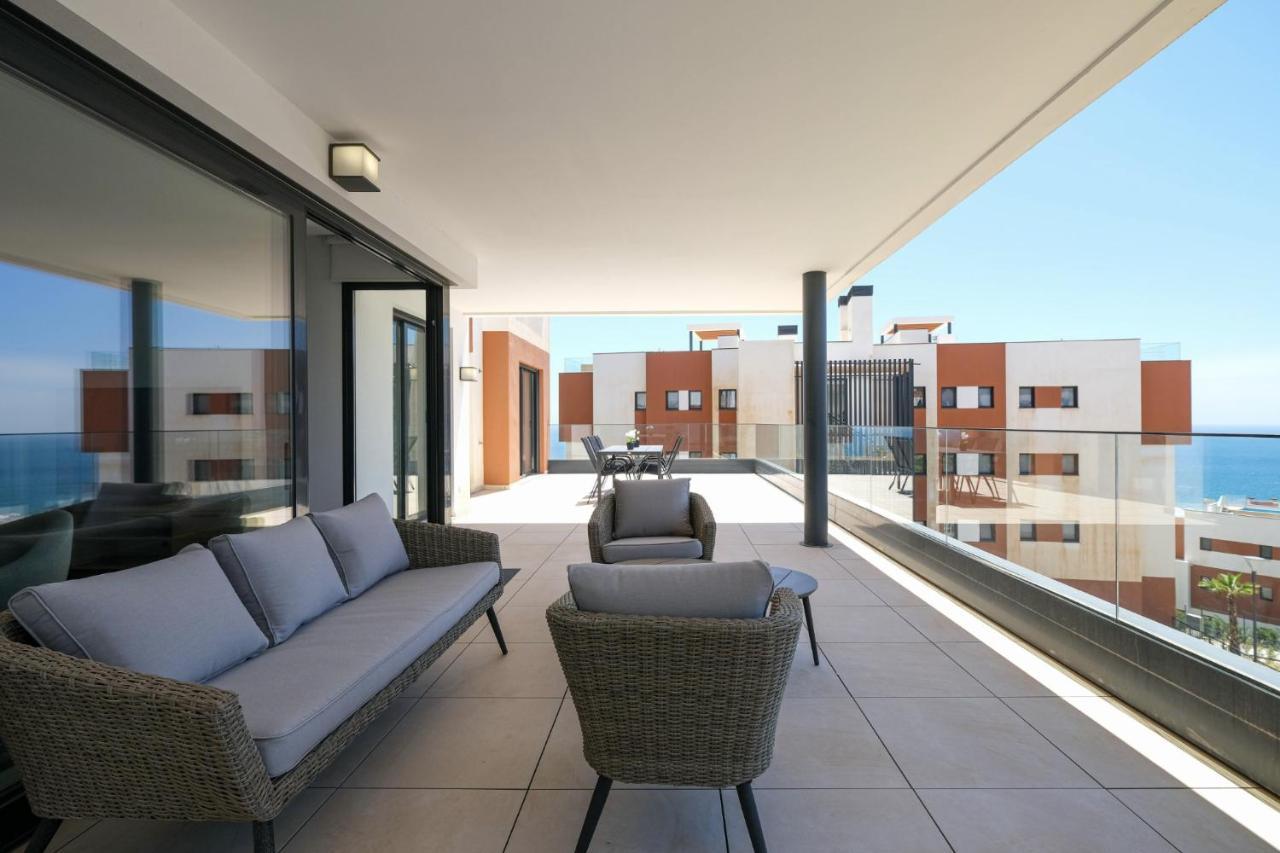 Modern Apartment-Sea View Фуэнхирола Экстерьер фото