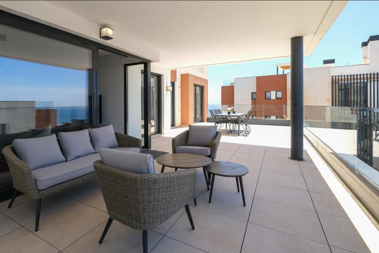 Modern Apartment-Sea View Фуэнхирола Экстерьер фото